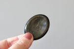 Beschermende worry stone goud obsidiaan
